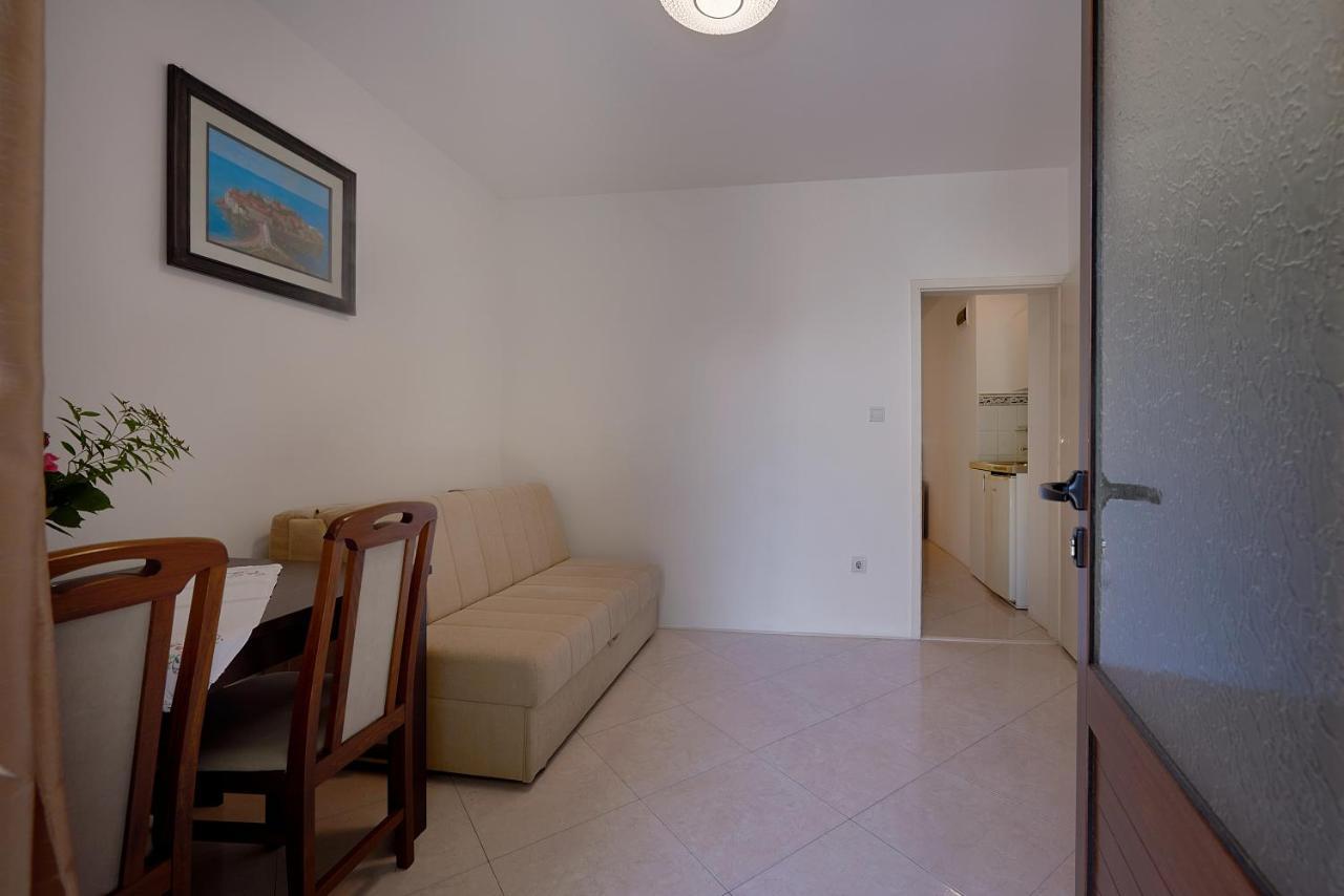 Apartmani Kuca U Maslinama Свети-Стефан Экстерьер фото