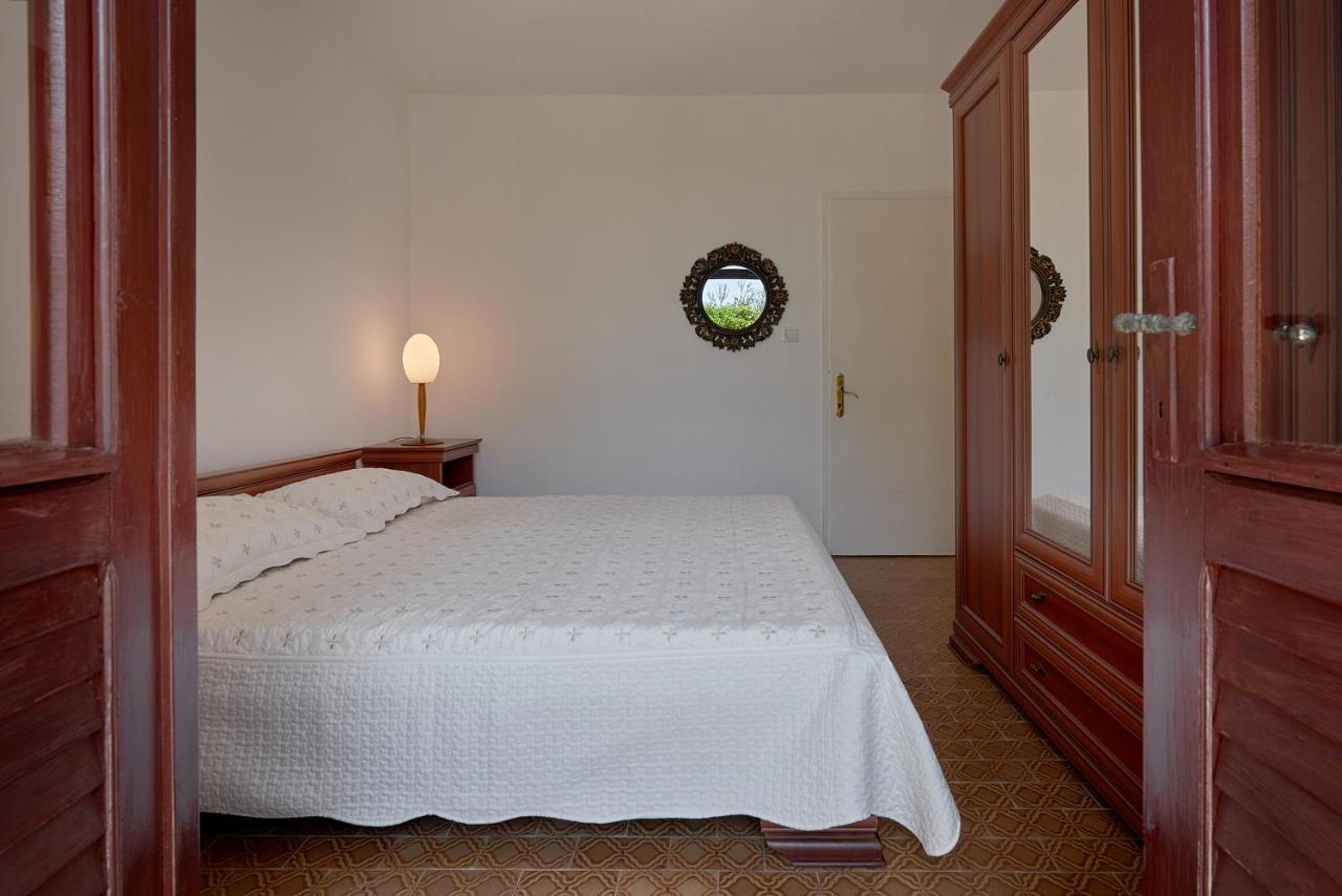 Apartmani Kuca U Maslinama Свети-Стефан Экстерьер фото