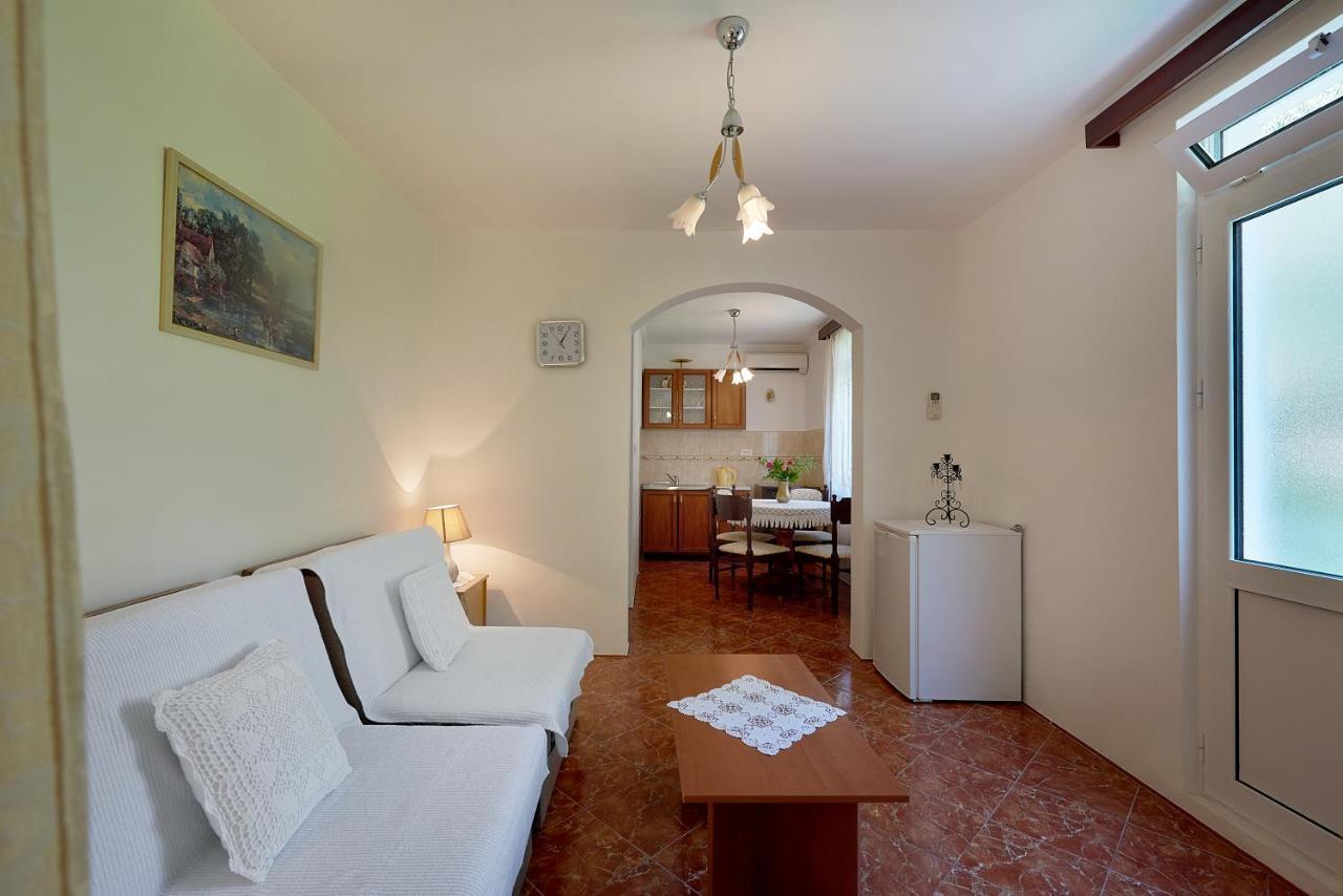 Apartmani Kuca U Maslinama Свети-Стефан Экстерьер фото
